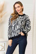 Load image into Gallery viewer, Heimish Zebra Print Sweater

